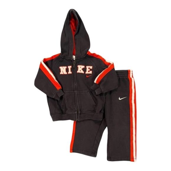 Nike Gray, Orange and White Sweatsuit - Baby Boy Size 18 Months - Picture 1 of 5